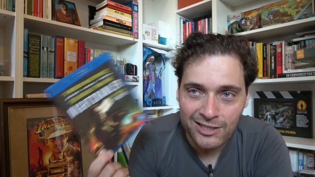 Super cheap Blu-rays in the thrift shop смотреть онлайн