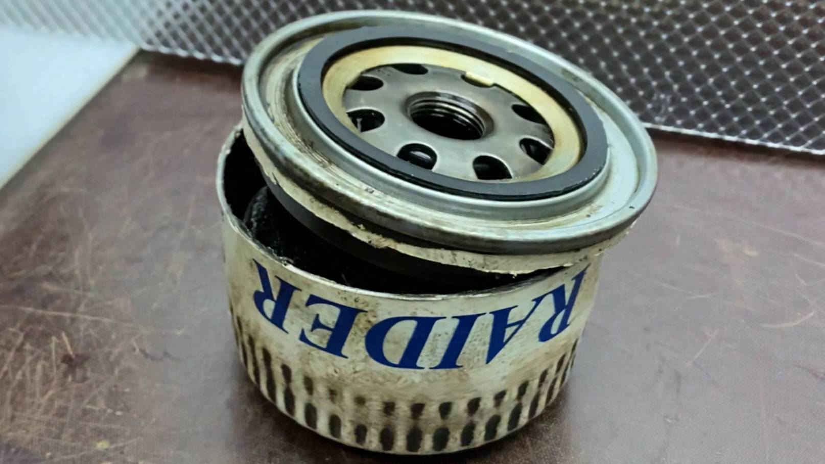 Масляный фильтр Rider смотреть онлайн