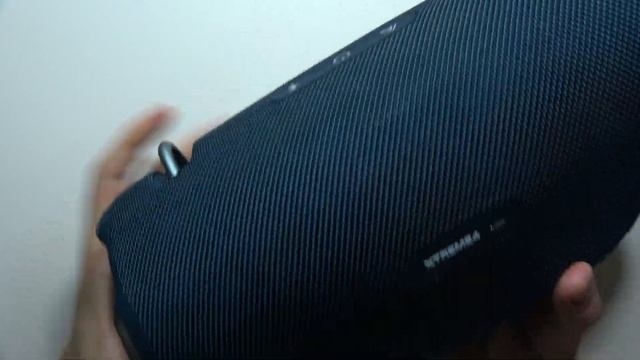 Does JBL Xtreme 4 Have AUX?
