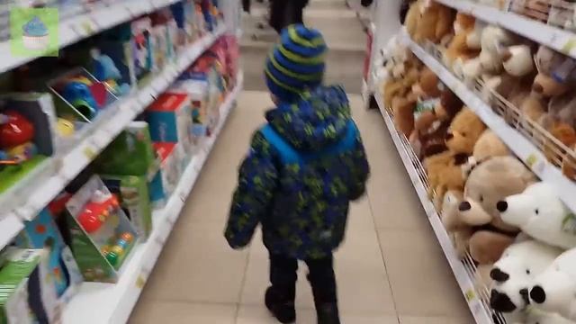 VLOG Влог День покупок. Железная дорога Томас и его друзья смотреть онлайн