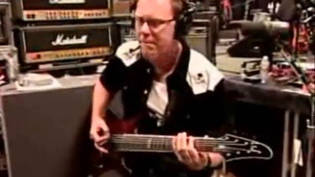 mission metallica kirk hammett practice riff of walk pantera смотреть онлайн