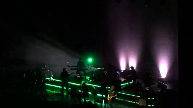 Концерт Bryan Ferry в Москве смотреть онлайн