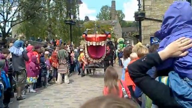 Hebden hand made parade смотреть онлайн