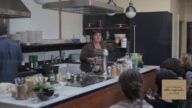 Whole Grain Celebration w/ Shauna and Dan Ahern - pt. 3: Gluten Free Textures/Using Psyllium смотреть онлайн