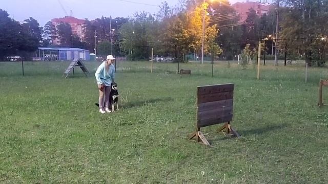 Апорт через барьер. Как в IGP