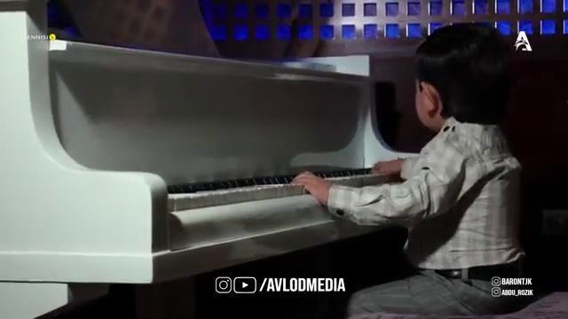 АБДУРОЗИК КЛИПИ 2020 ЧАКИ ЧАКИ БОРОНИ БАХОР смотреть онлайн