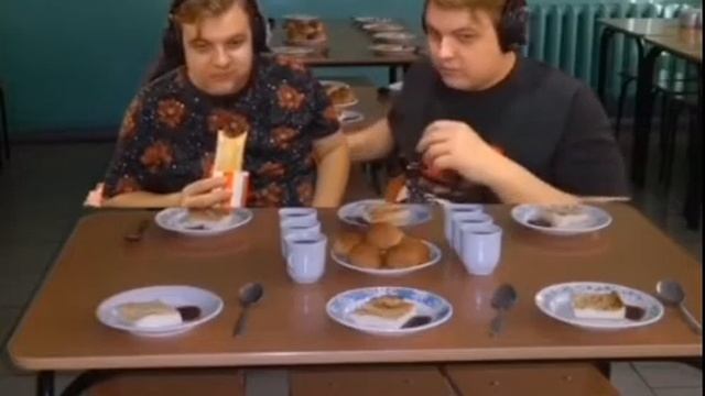 пов: пятёрка в столовой с пятеркой смотреть онлайн