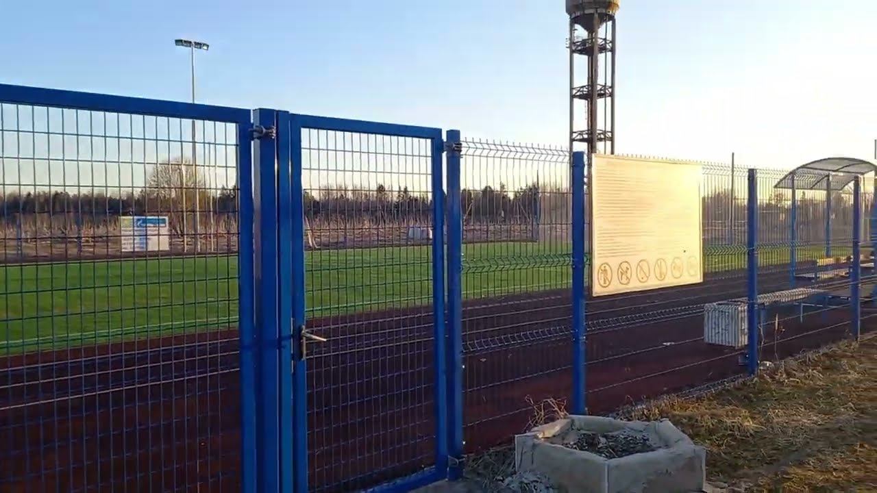 Школьный стадион смотреть онлайн