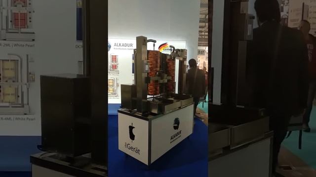 Робот по изготовлению шаурмы смотреть онлайн