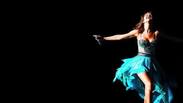 Selena Gomez & The Scene ~ Middle Of Nowhere смотреть онлайн