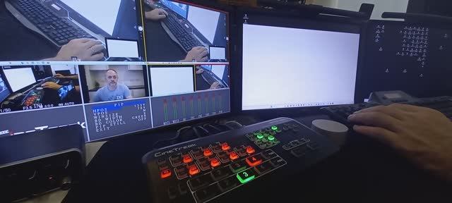 Работа с видеомикшером CineTreak mini, Logitech G510, Microsoft Surface Dial. смотреть онлайн