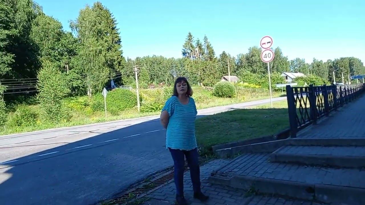 Монастырь возле дороги смотреть онлайн