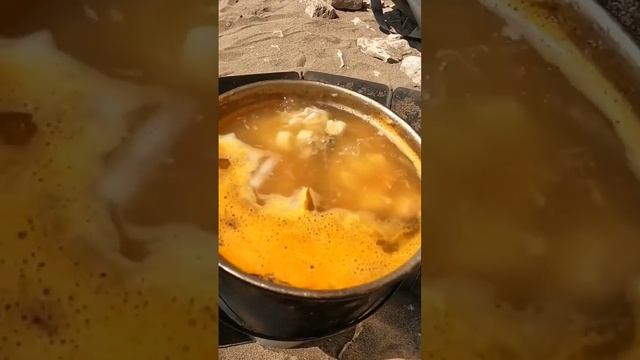 Топовая уха из окуней и жереха #motivation смотреть онлайн