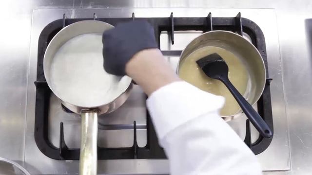 Lasagna alla Bolognese | Ricetta by Italian Chef Academy смотреть онлайн