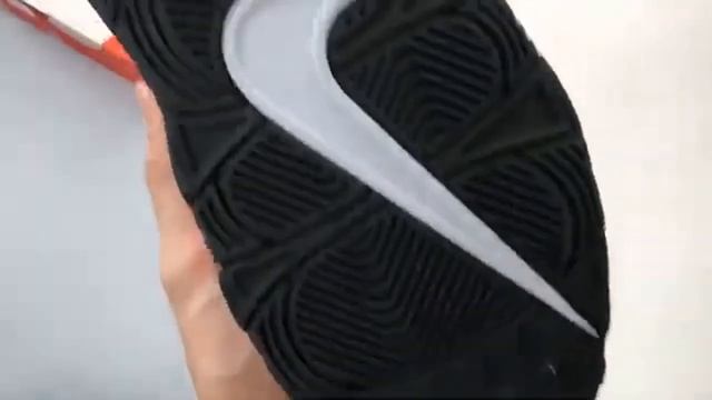 [UNBOXING] Nike Air More Uptempo ‘Pure Platinum Wolf Grey’ DZ4516-100 Brand New смотреть онлайн