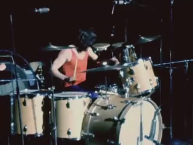 Led Zeppelin - Moby Dick (Live at The Royal Albert Hall 1970) смотреть онлайн