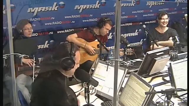 Живые: Адриан и Александр (14.02.2013) смотреть онлайн
