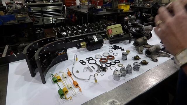 Lucas Girling смотреть онлайн