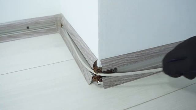 Монтаж Плинтуса IDEAL «Классик» смотреть онлайн