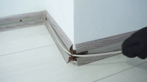 Монтаж Плинтуса IDEAL «Классик»