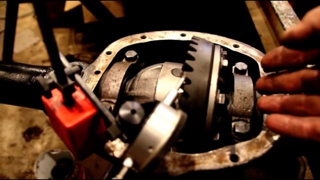 Jeep Dana 30 Gear Setup Part 2, Rotational Torque and Backlash смотреть онлайн