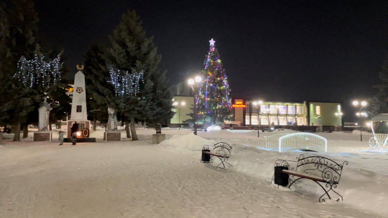 Украшенное к Новому Году Сеченово, Нижегородская область. смотреть онлайн