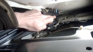 Заклинил замок двери на Нива Шевроле.