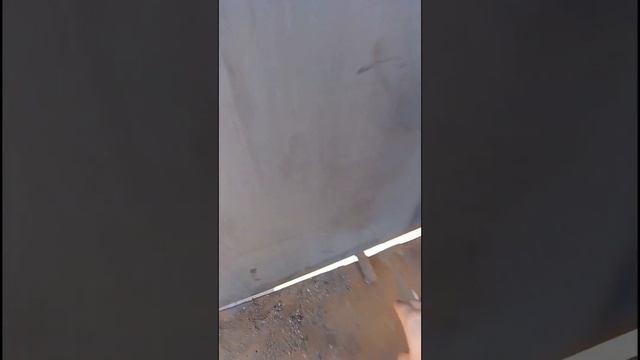 Почему даже маленькая сварочная прихватка тянет и деформирует металл. Необычный пример смотреть онлайн