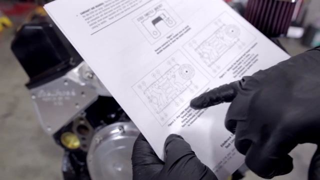 Small Block Chevy Engine Build: Intake System (Part 2) смотреть онлайн