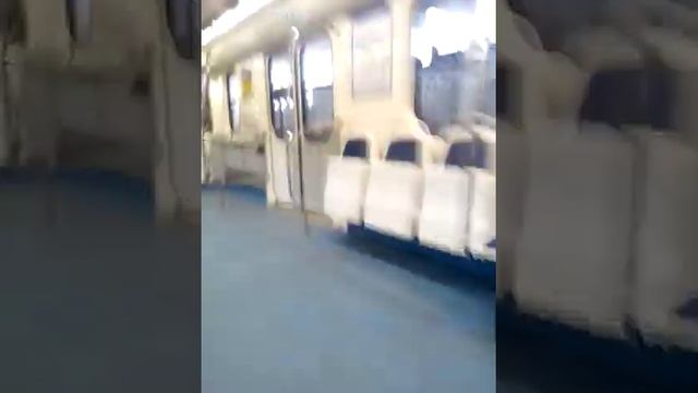 Обзор метропоезда "Нева" в питере смотреть онлайн