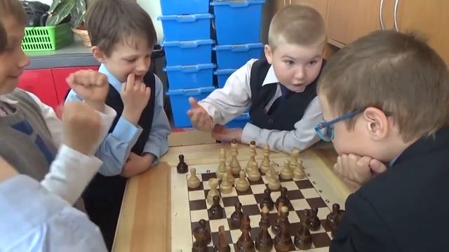 1'А' и 11 'А' классы сравнение смотреть онлайн