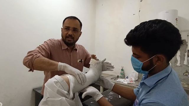 How to apply below knee synthetic Walking Cast смотреть онлайн