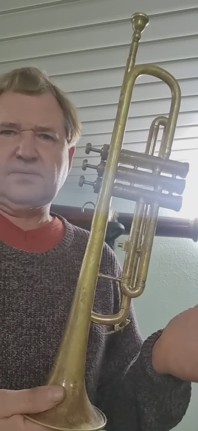 Труба "Couesnon" Paris made in France смотреть онлайн