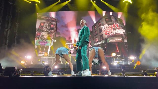 'Thrift Shop'  @Macklemore  Mercury Tour Live In San Diego