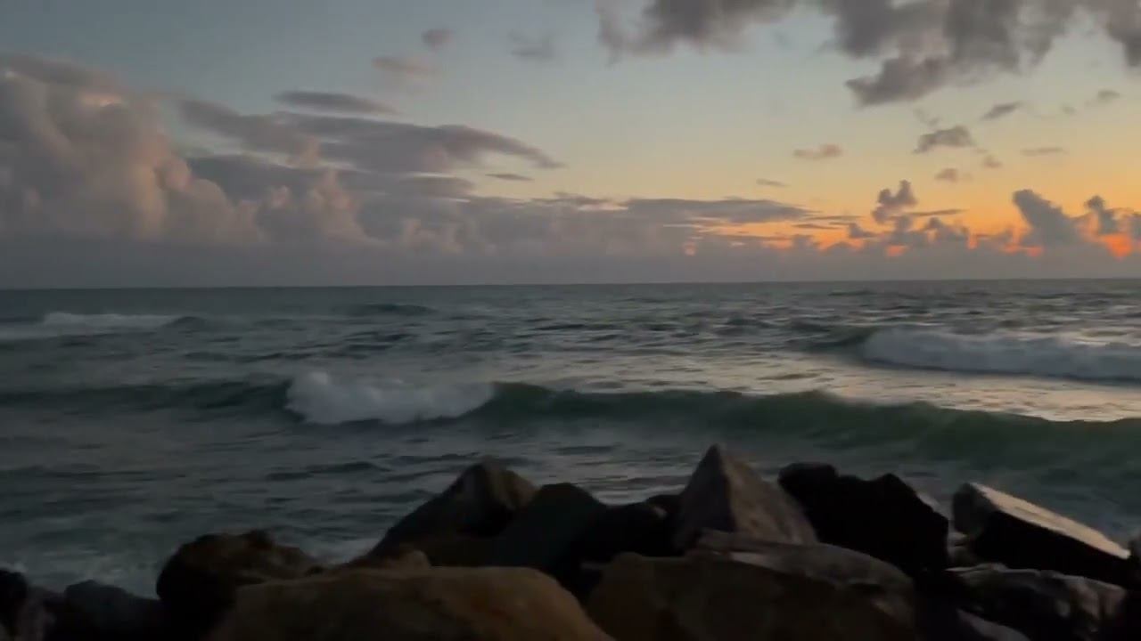 Осеннее море в Джубге смотреть онлайн