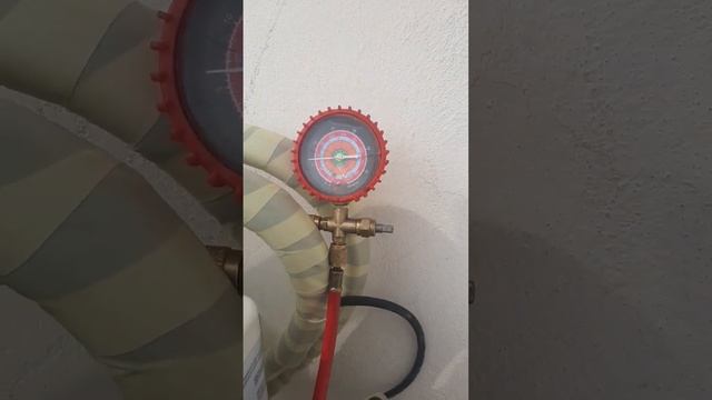 Como SACAR MANOMETRO Sin PERDER REFRIGERANTE, Sin Agregar Humedad Al Sistema ? Y De Manera RAPIDA.