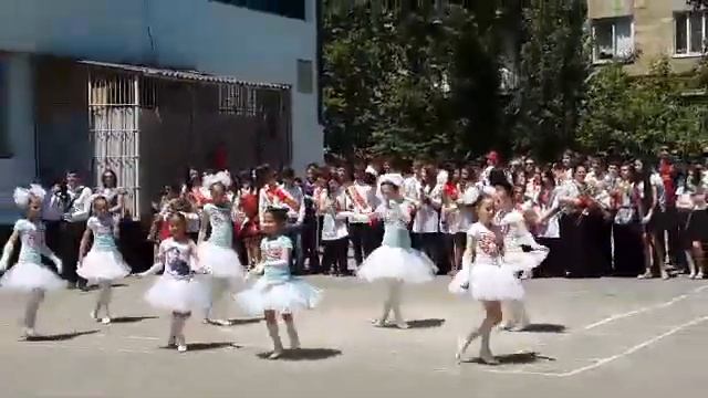 "Арабеск-М" на Последнем звонке 23 мая 2014" Кошки" Мышенкова Елена Олеговна супер дети лучшие смотреть онлайн