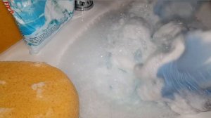 ASMR🧜♀️American Products Series☁️Asmr sponge squeezing grout sponges rinsing💠asmr oddly satisfying