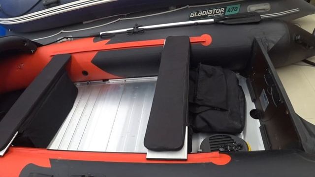 Лодка Gladiator С400 AL Б/У