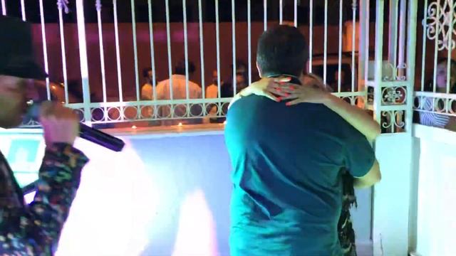 Pino Visone Il tempo se ne va смотреть онлайн