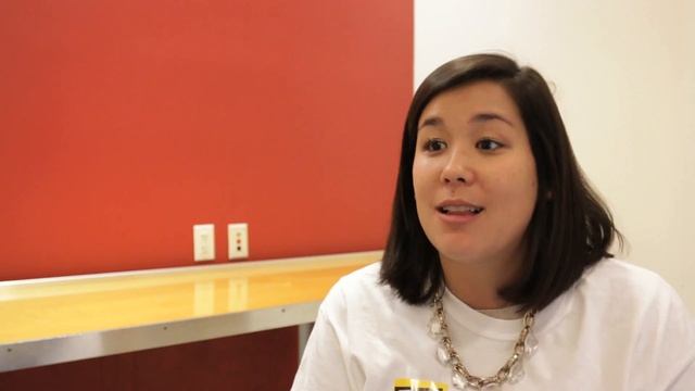 Stern Undergrads Ask NYU Peers to Give a Spit смотреть онлайн