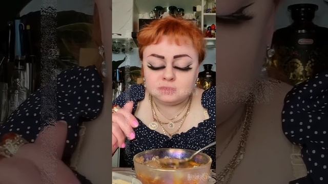 МУКБАНГ #14 | АППЕТИТНО КУШАЮ, МУЖ ПОДАРИЛ ЦВЕТЫ🥰 смотреть онлайн