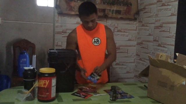 Unboxing All New Mutant Mass XXXtreme 22lbs 2500 and Mutant Whey 2lbs смотреть онлайн