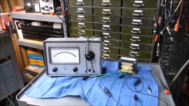 Checking Out Some Beautiful Eimac 304 TH Tubes смотреть онлайн
