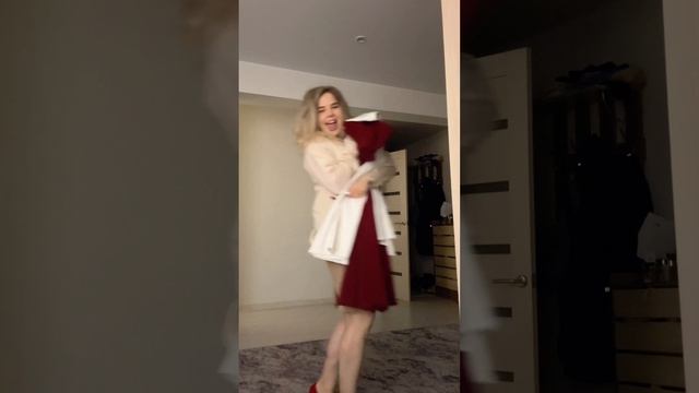 Подбираю образы для фотосессии 🔥 смотреть онлайн