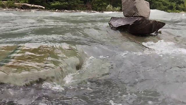 Вода камень точит -метафорическая видеокарта смотреть онлайн