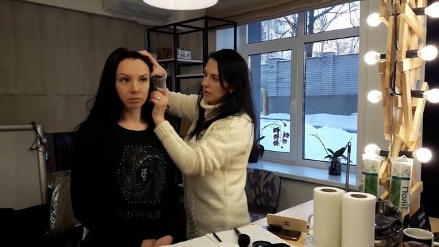 Обзор урока "Сам себе визажист" часть 1. смотреть онлайн