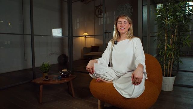 Кундалини йога. Какие возможности открывает. Энергетическая практика йоги развивает тело, ум и душу смотреть онлайн