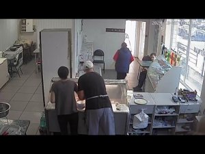 Ограбление века в шашлычке у ЦГБ сегодня. Не состоялось