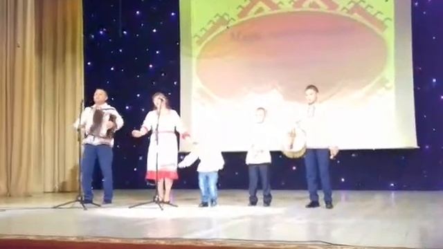 Федоровлар гаиләсе. "Җомга көн кич белән" концерты. Балтаси.ру смотреть онлайн